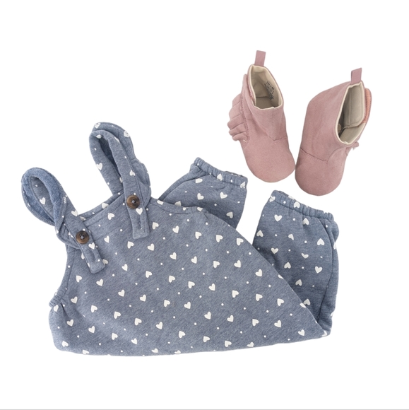 Baby Gap Bundle Heart Coverall and Pink Crib Shoes 3-6 months - Picture 1 of 11